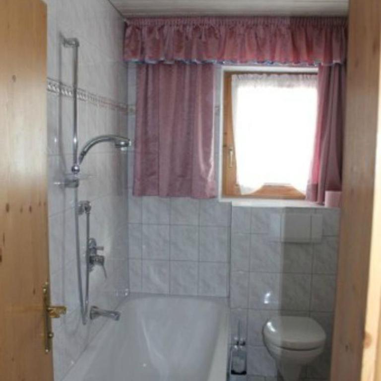 Waldvilla am See - Apartment mit Balkon - 2