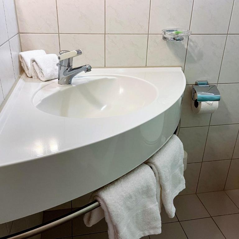 Bernina Bed and Breakfast - Doppelzimmer mit Balkon - 7