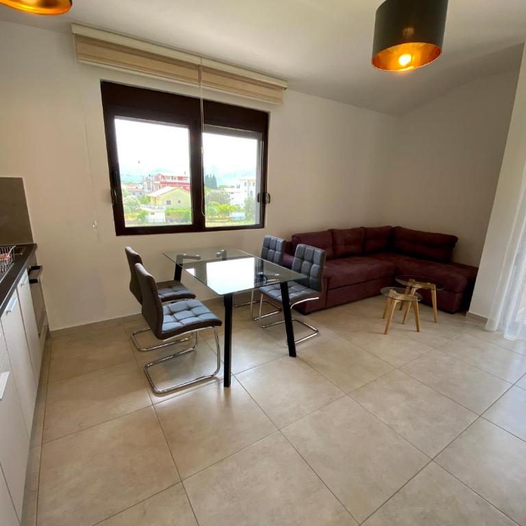 Villa Dolphin Apartments - Deluxe Family Room - 15