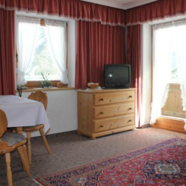 Waldvilla am See - Apartment mit Balkon - 4