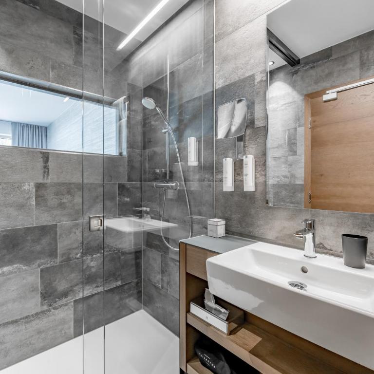Hotel Tyrolerhof - Deluxe Einzelzimmer mit Balkon - 6