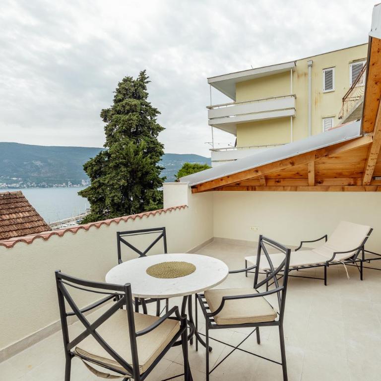Villa Donna apartments - Deluxe Double Room with Balcony and Sea View - 10