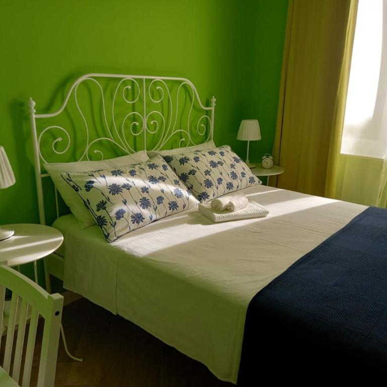 B&B Stella Scugnizza - Camera Matrimoniale con Bagno Privato - 13