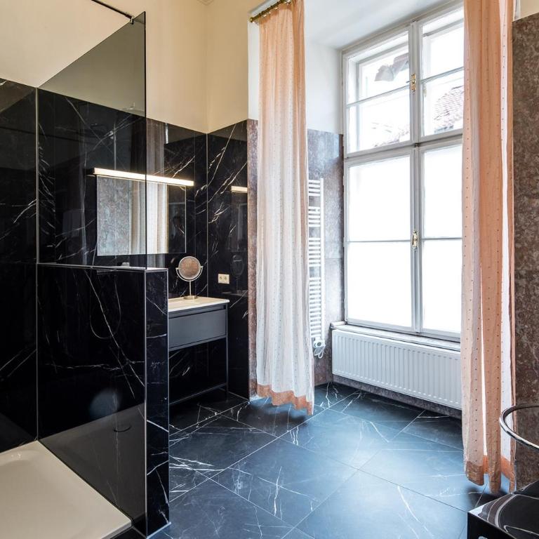 Boutique Hotel Dom - Rooms & Suites - Superior Doppelzimmer - 8