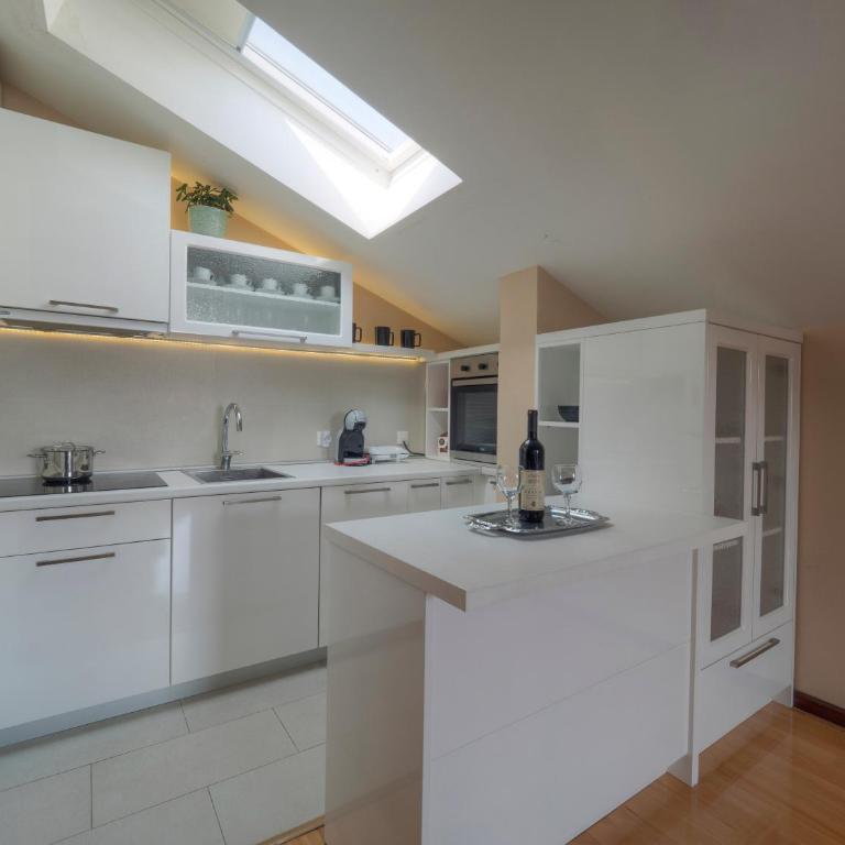 Skyline Penthouse Budva - Apartman sa 2 Spavaće Sobe - 33
