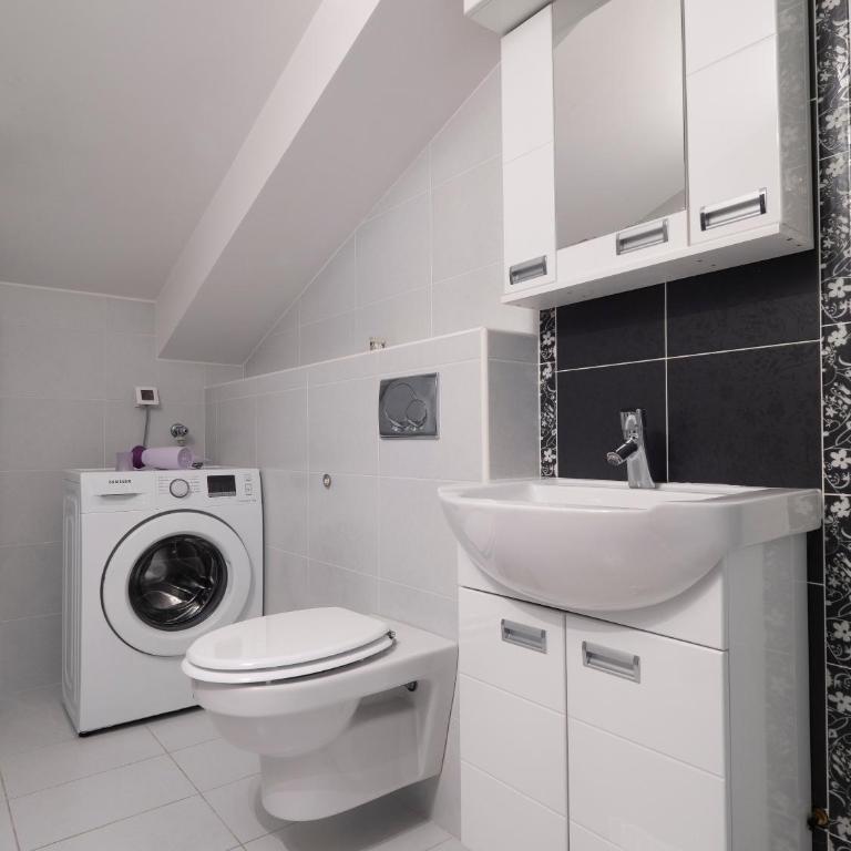 Skyline Penthouse Budva - Apartman sa 2 Spavaće Sobe - 41