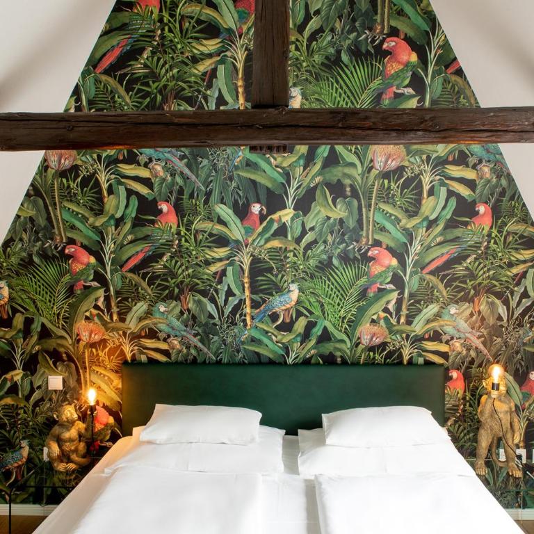 Boutique Hotel Dom - Rooms & Suites - Classic Dreibettzimmer - 1
