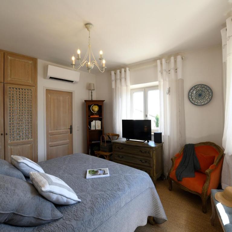 Le Bonheur - Three-Bedroom House - 61