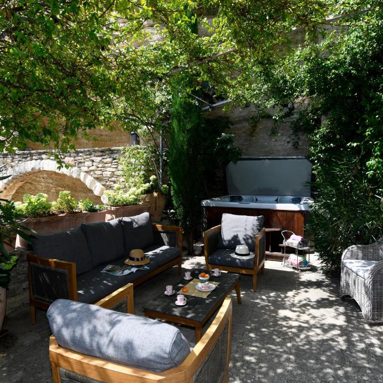 Le Bonheur - Three-Bedroom House - 70