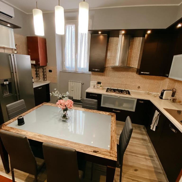 Vittoria House - Appartamento con 3 Camere da Letto - 1