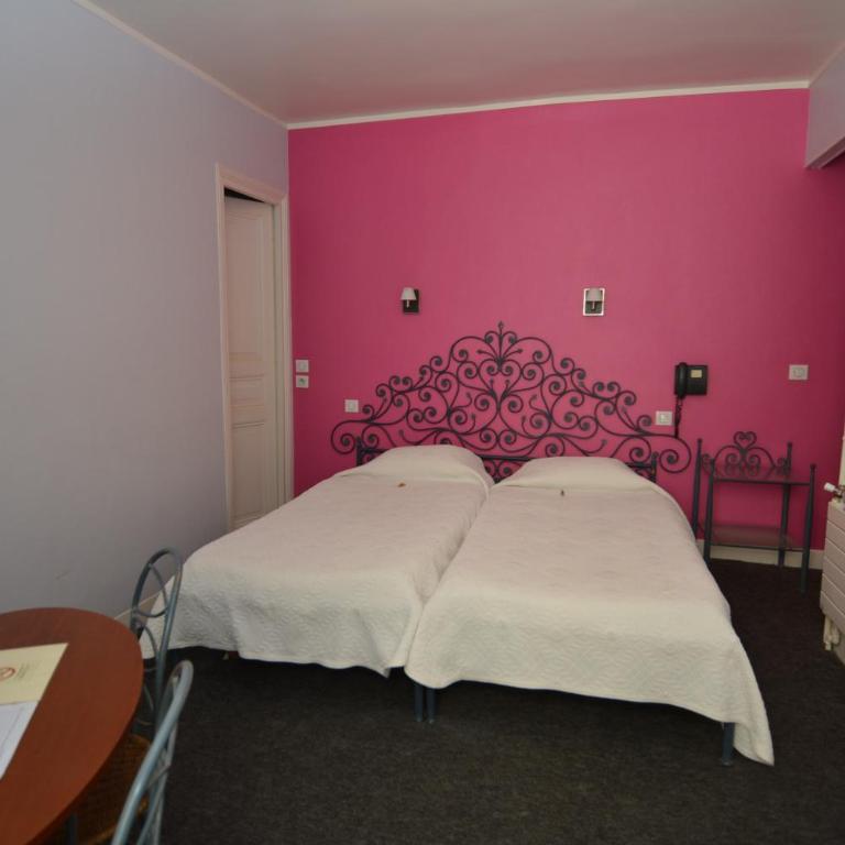 Port Royal Hotel - Zweibettzimmer mit eigener Dusche und WC - 5