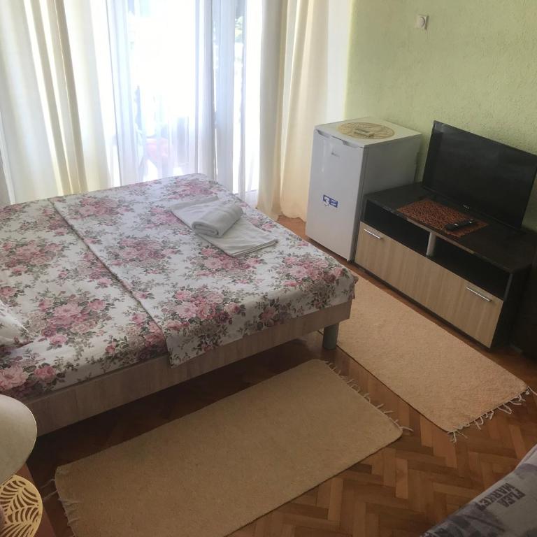 Tina Rooms - Dvokrevetna Soba sa Bračnim Krevetom i Pogledom na More - 12