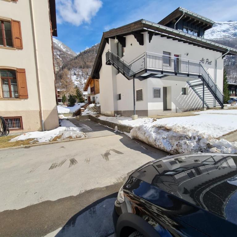 "alti Post" zentralgelegene, stilvolle Dachwohnung - Apartment mit 1 Schlafzimmer - 42