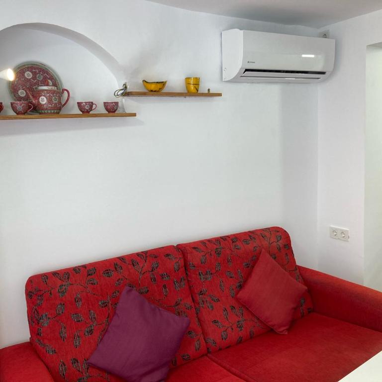 Malagueña Salerosa "Apartamento - estudio con terraza" En casa típica de 1 a 4 dormitorios - Apartamento Estudio con terraza o patio privados - 35