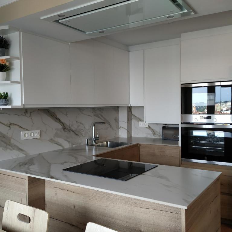 EL CAPRICHO - LUJO Y CONFORT EN EL CENTRO con PARKING INCLUIDO - Apartamento - 9