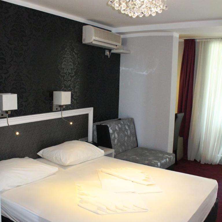 Vile Oliva Hotel & Resort - Standard Double or Twin Room - 1