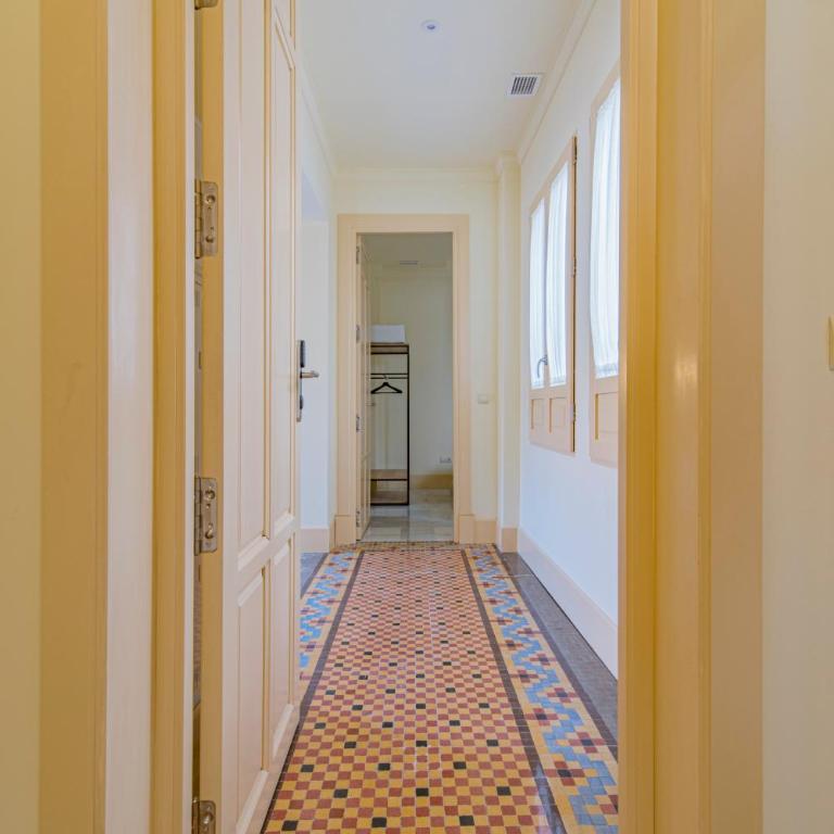Mosaiko Homes Catedral Granada - One-Bedroom Apartment - 5
