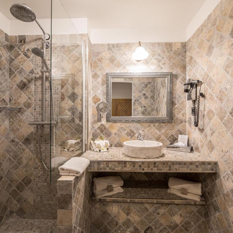Hôtel Le Roi Théodore & Spa - Chambre Double Confort - Premier Etage - 4