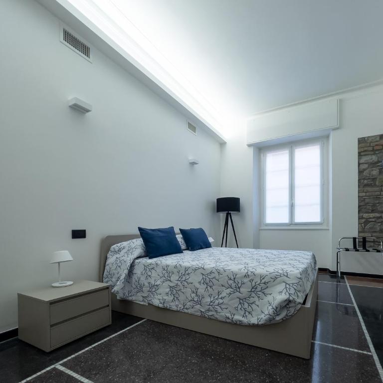 LargoDoria - ViaGenova, box auto privato incluso - Appartamento con 2 Camere da Letto - 26