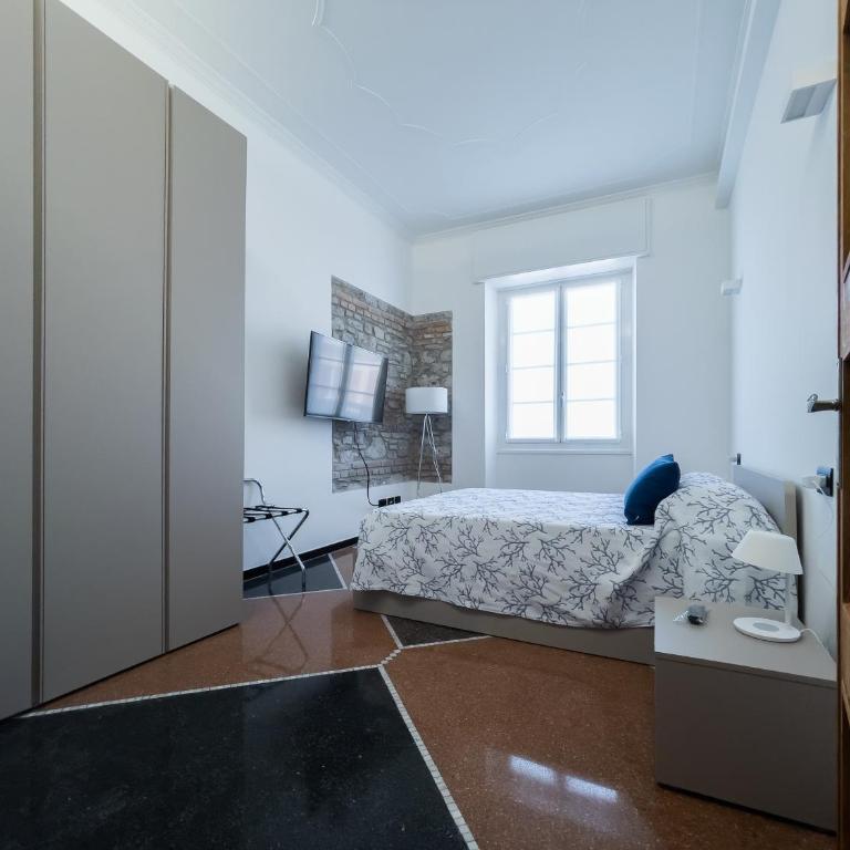 LargoDoria - ViaGenova, box auto privato incluso - Appartamento con 2 Camere da Letto - 29
