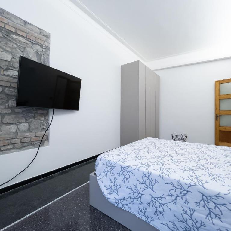 LargoDoria - ViaGenova, box auto privato incluso - Appartamento con 2 Camere da Letto - 31