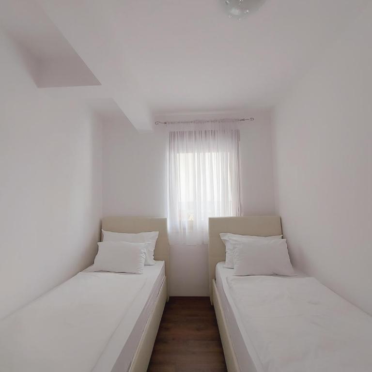 Apartments Kapetanovina - Two-Bedroom Apartment - 12