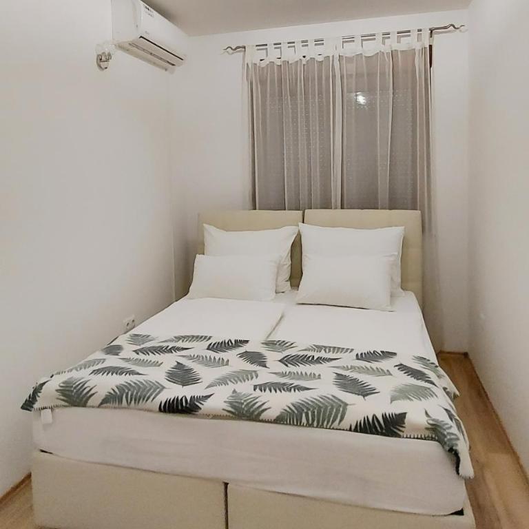Apartments Kapetanovina - Two-Bedroom Apartment - 14