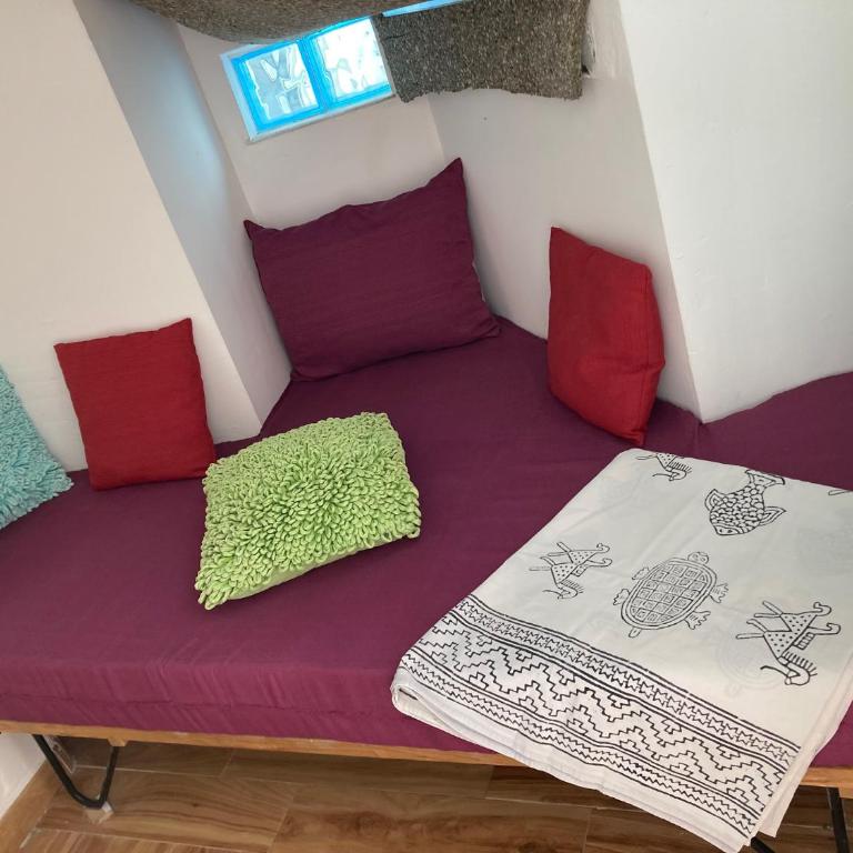 Malagueña Salerosa "Apartamento - estudio con terraza" En casa típica de 1 a 4 dormitorios - Apartamento Estudio con terraza o patio privados - 55