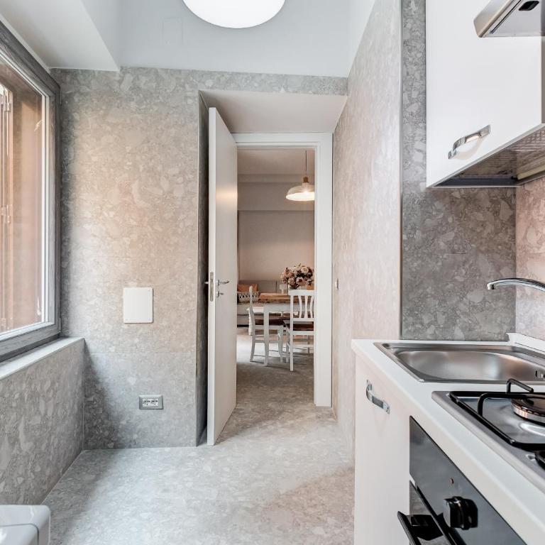 CRYSTAL TREVI FOUNTAIN - romedreamhome - One-Bedroom Apartment - 3