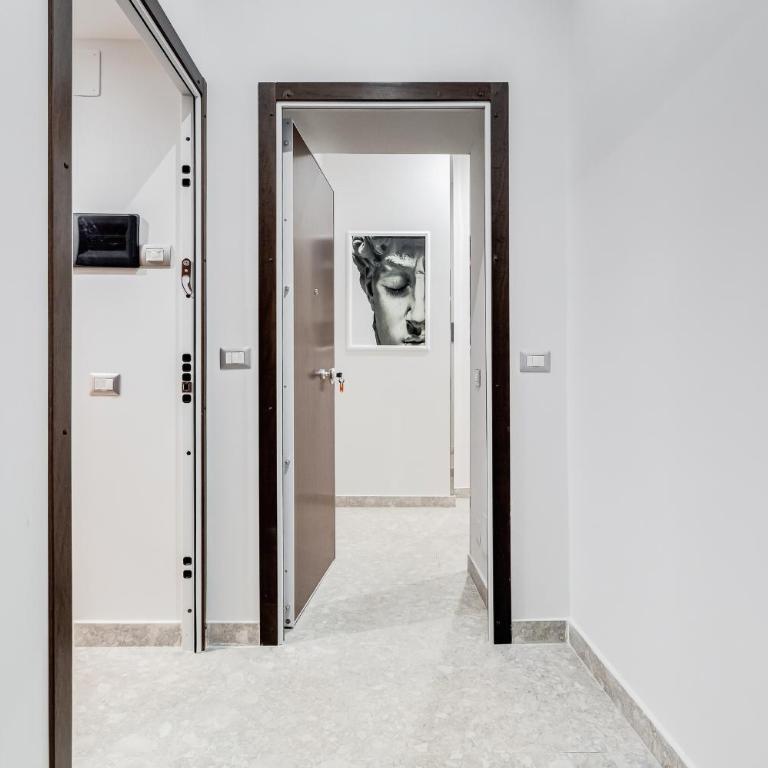 CRYSTAL TREVI FOUNTAIN - romedreamhome - One-Bedroom Apartment - 28
