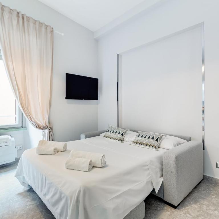 CRYSTAL TREVI FOUNTAIN - romedreamhome - One-Bedroom Apartment - 49