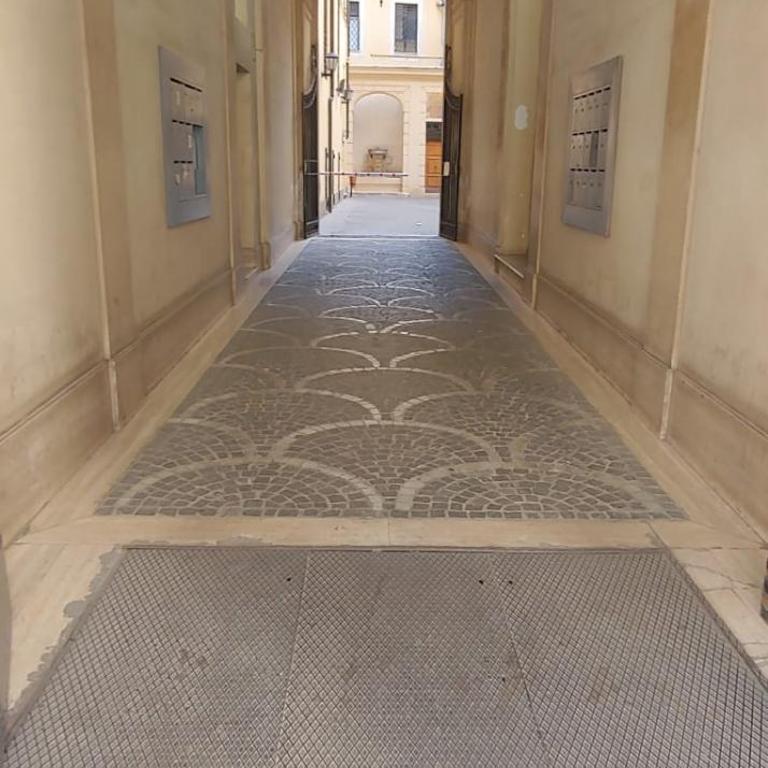 Chiara's place at Pantheon - your apt in Rome - Two-Bedroom Apartment - 2