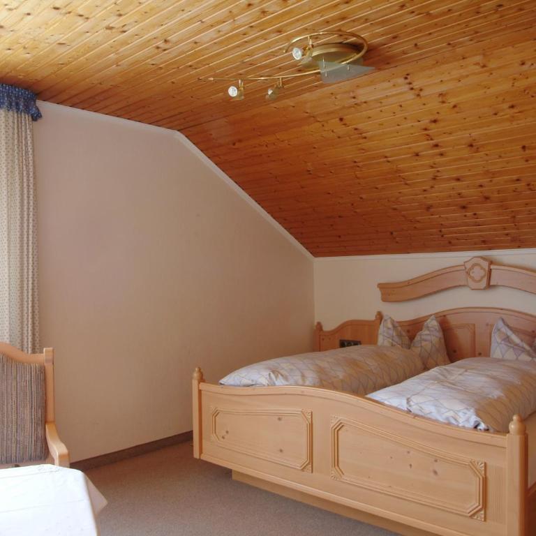 Erd´s Hoimatle Ferienwohnung - Appartement avec Balcon - 2