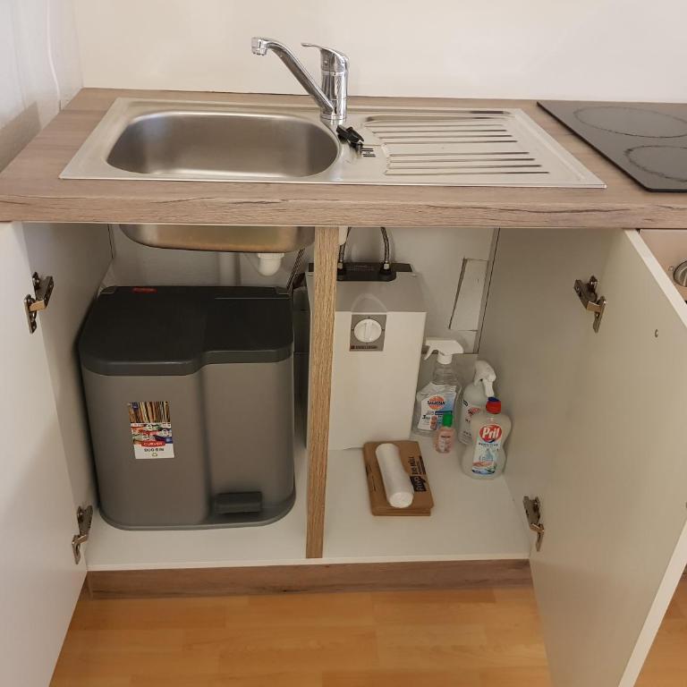 Sonniges Dach-Ferienzimmer - Apartment mit 1 Schlafzimmer - 10