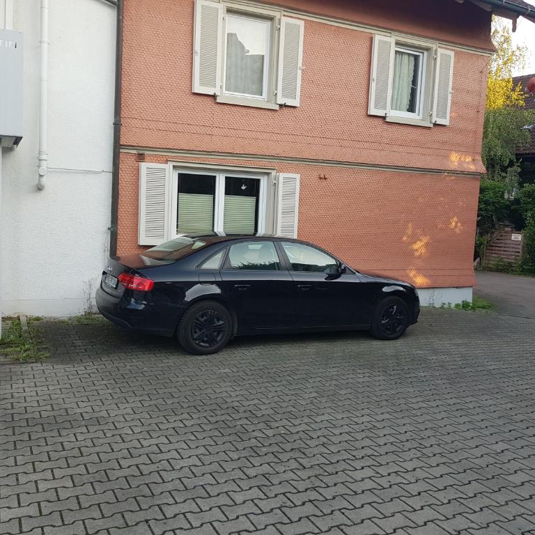 Sonniges Dach-Ferienzimmer - Apartment mit 1 Schlafzimmer - 13