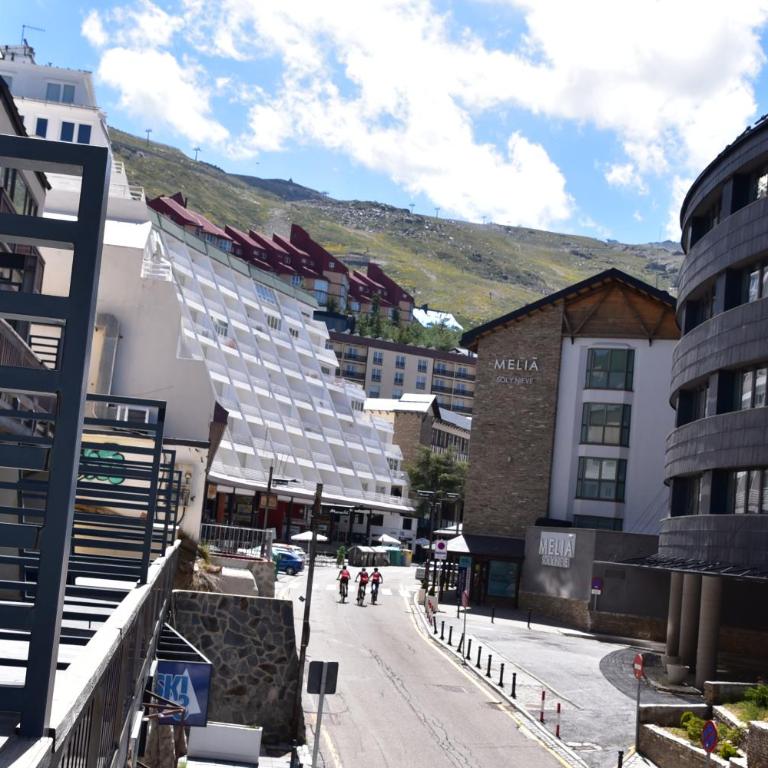 Apartamento Plaza de Pradollano - Parking incluido - Appartement 2 Chambres - 22