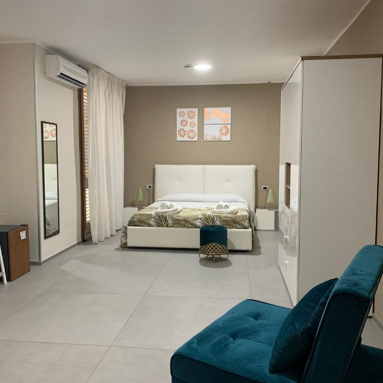 Albergo Piazza Risorgimento - Camera Quadrupla Comfort - 6