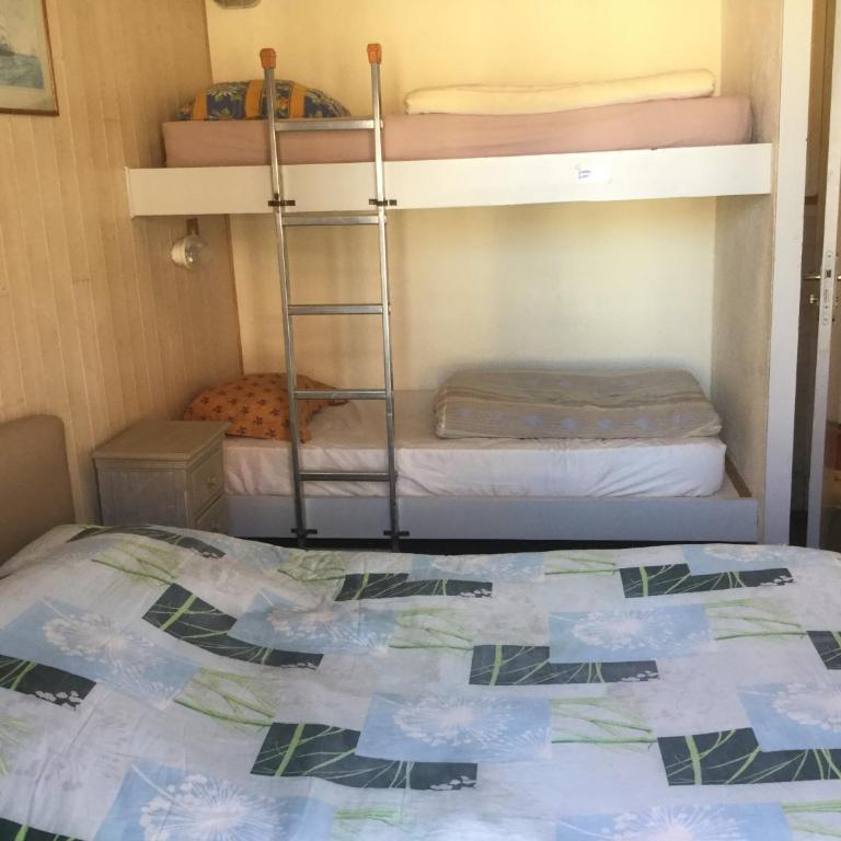 AUBERGE RIVA BELLA - Dreibettzimmer mit Dusche - 10