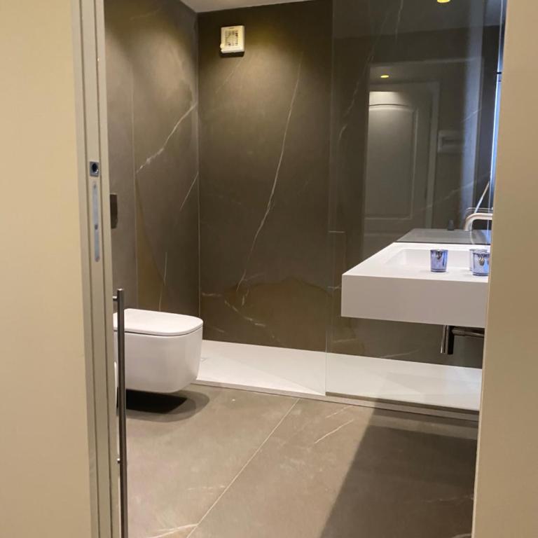 Duomo Housing Catania Le Suites - King Room with Spa Bath - 21