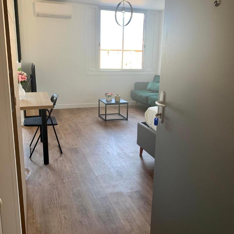 Joli studio spacieux - One-Bedroom Apartment - 6