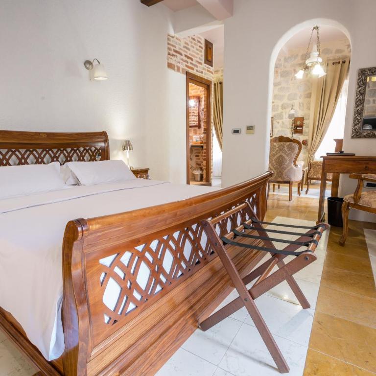 Hotel Villa Duomo - Deluxe Studio Apartment - 3