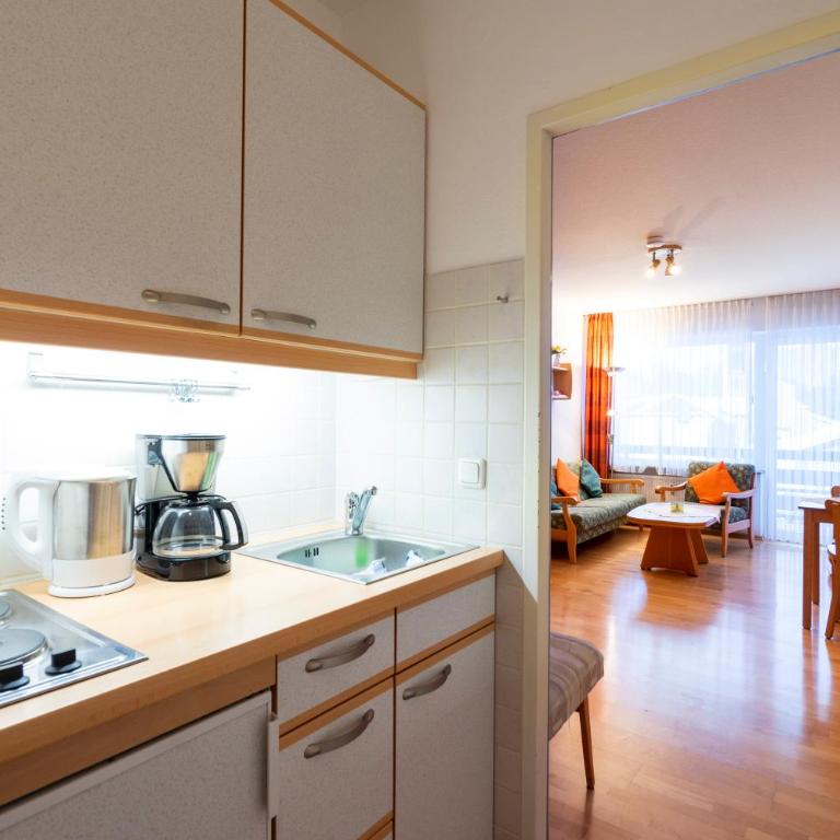 Ferienwohnung M. Simbeck - Apartment mit Blick auf die Berge - 2