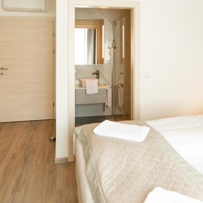 Hotel Rösch - Superior Familienzimmer - 1