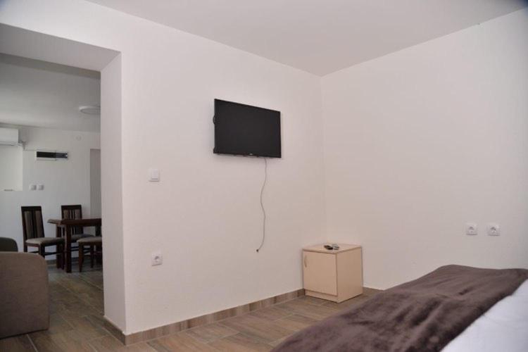 Apartmani Milovanović - One-Bedroom Apartment - 5