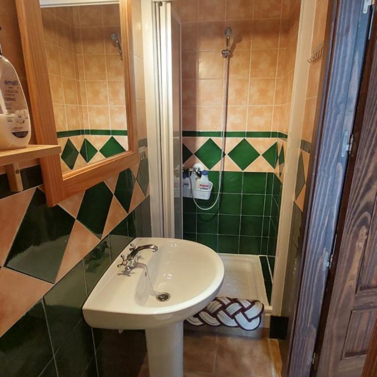 Alojamiento Rural Con los pies en la sierra - Vacation Home - 9