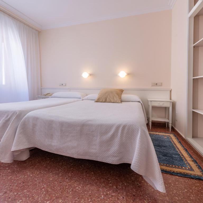 Hotel Minso - Habitación Doble - 2 camas - 1