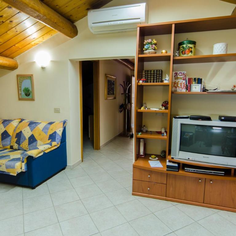 Casa Vacanza AcquaMarina - Appartamento con 2 Camere da Letto e Vista Mare - 2