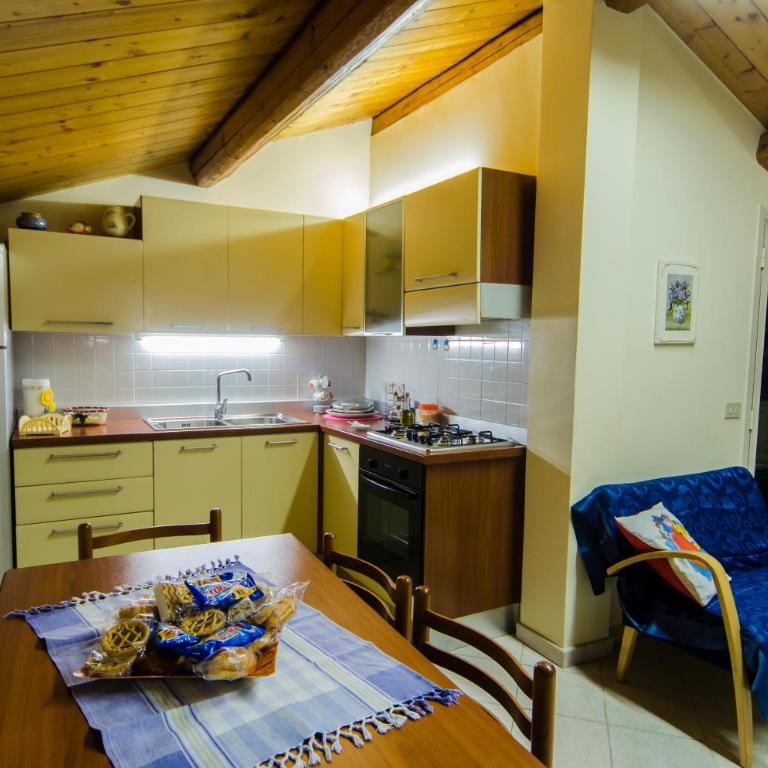 Casa Vacanza AcquaMarina - Appartamento con 2 Camere da Letto e Vista Mare - 4