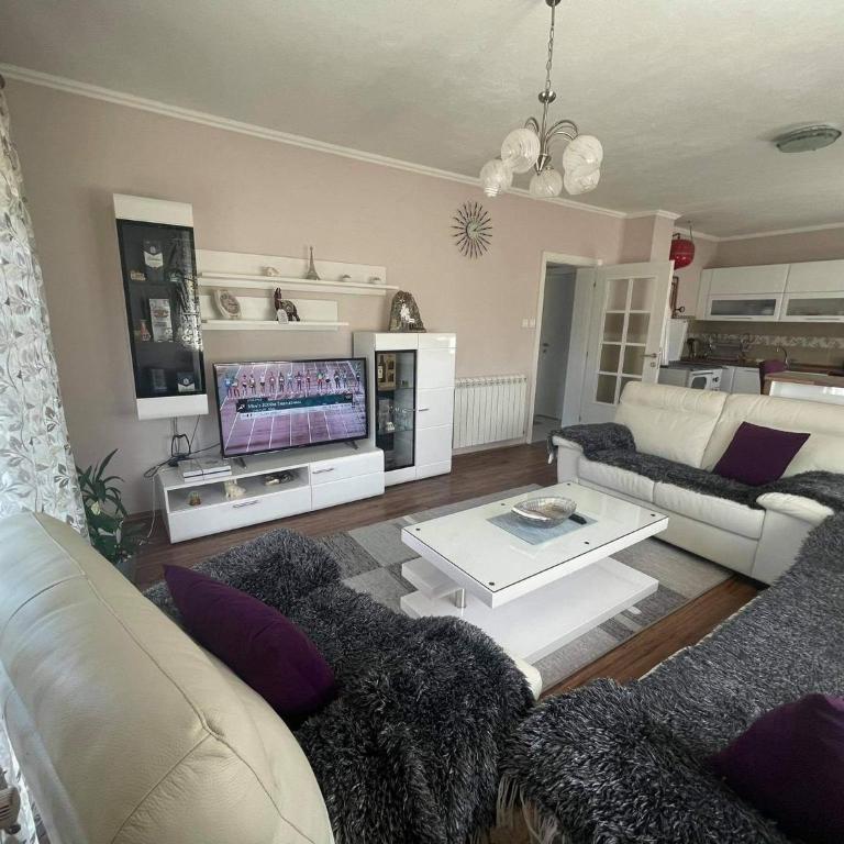Guest house Paradise Kolašin - Apartman sa 1 Spavaćom Sobom - 11