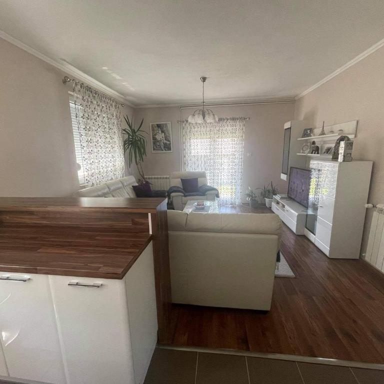 Guest house Paradise Kolašin - Apartman sa 1 Spavaćom Sobom - 12